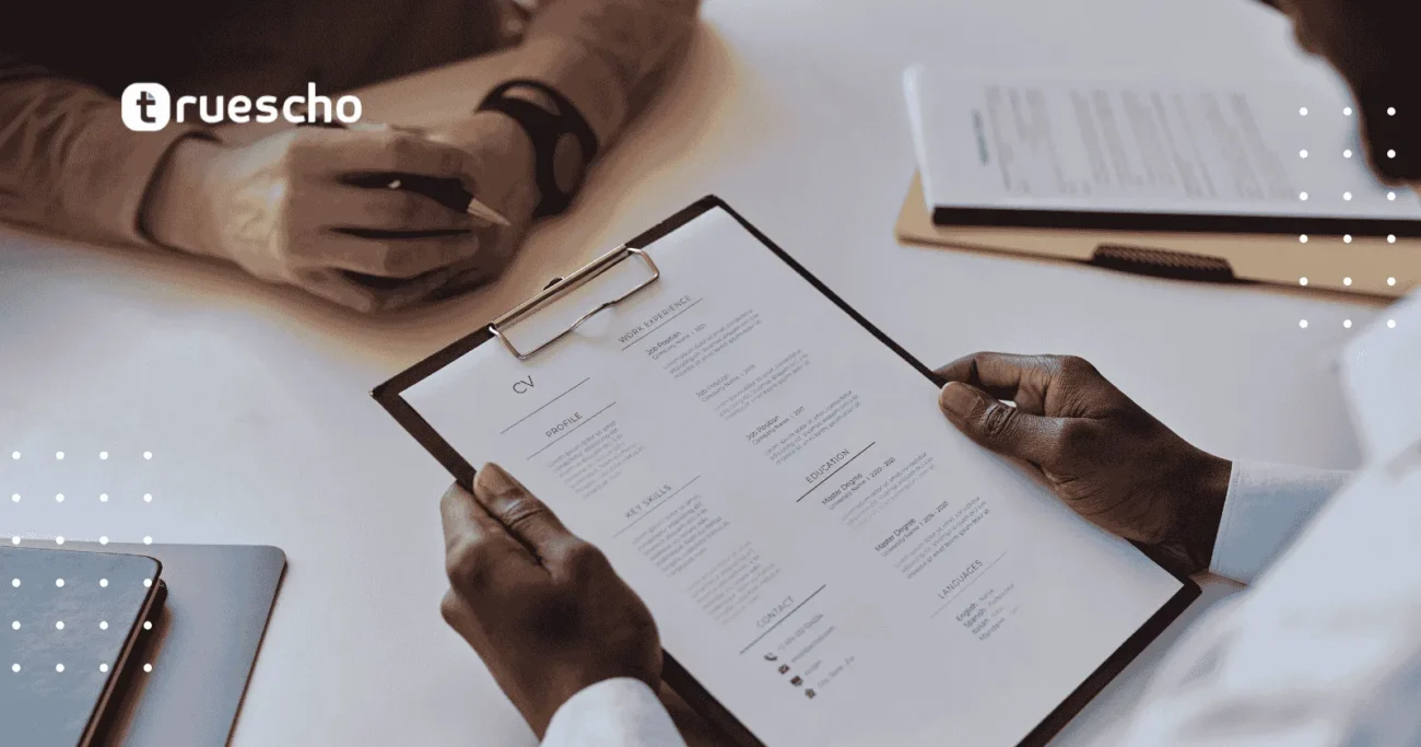 هل يجب أن أذكر توقعاتي المالية في خطاب النوايا